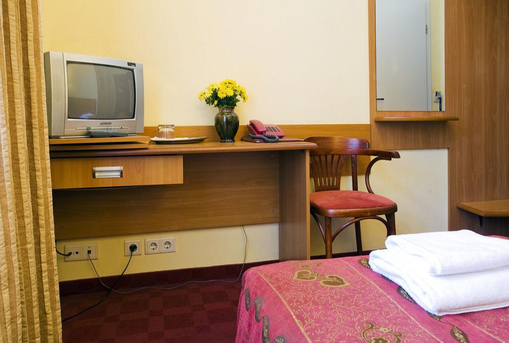 Irina Hotell Riga